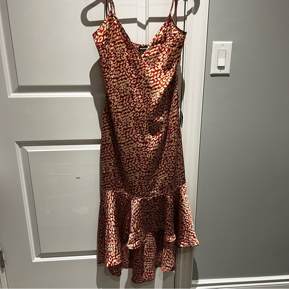 PrettyLittleThing Red Leopard Pront Ruffled High Low Dress - US8 - Picture 3 of 6